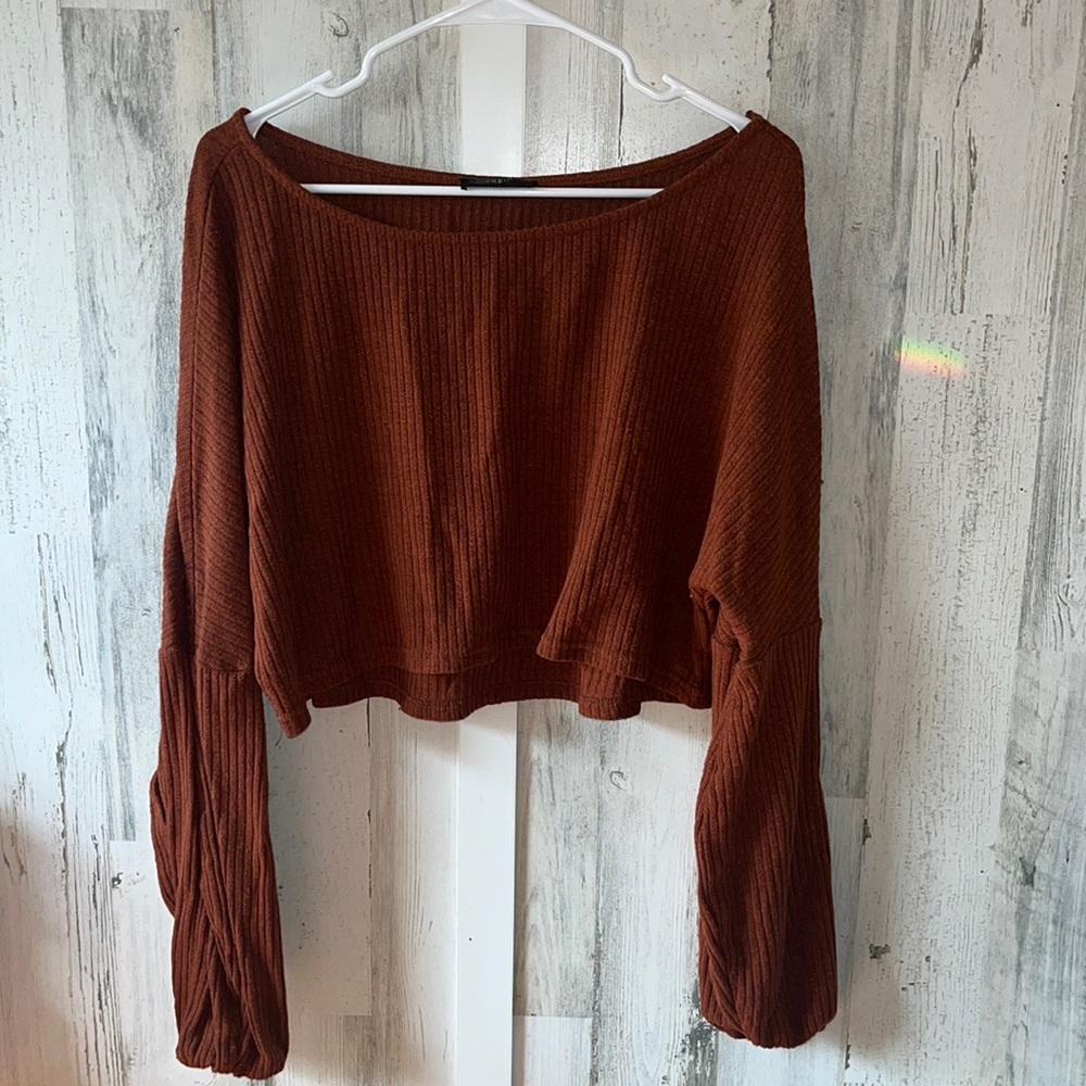 Off the Shoulder Cropped Long Sleeve